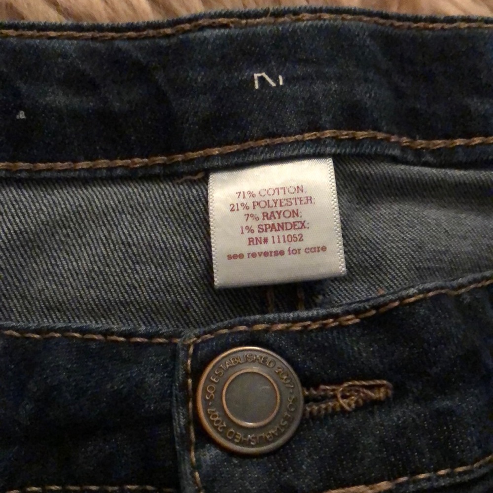 Kohl’s blue jean short women’s 12 - Picture 3 of 3
